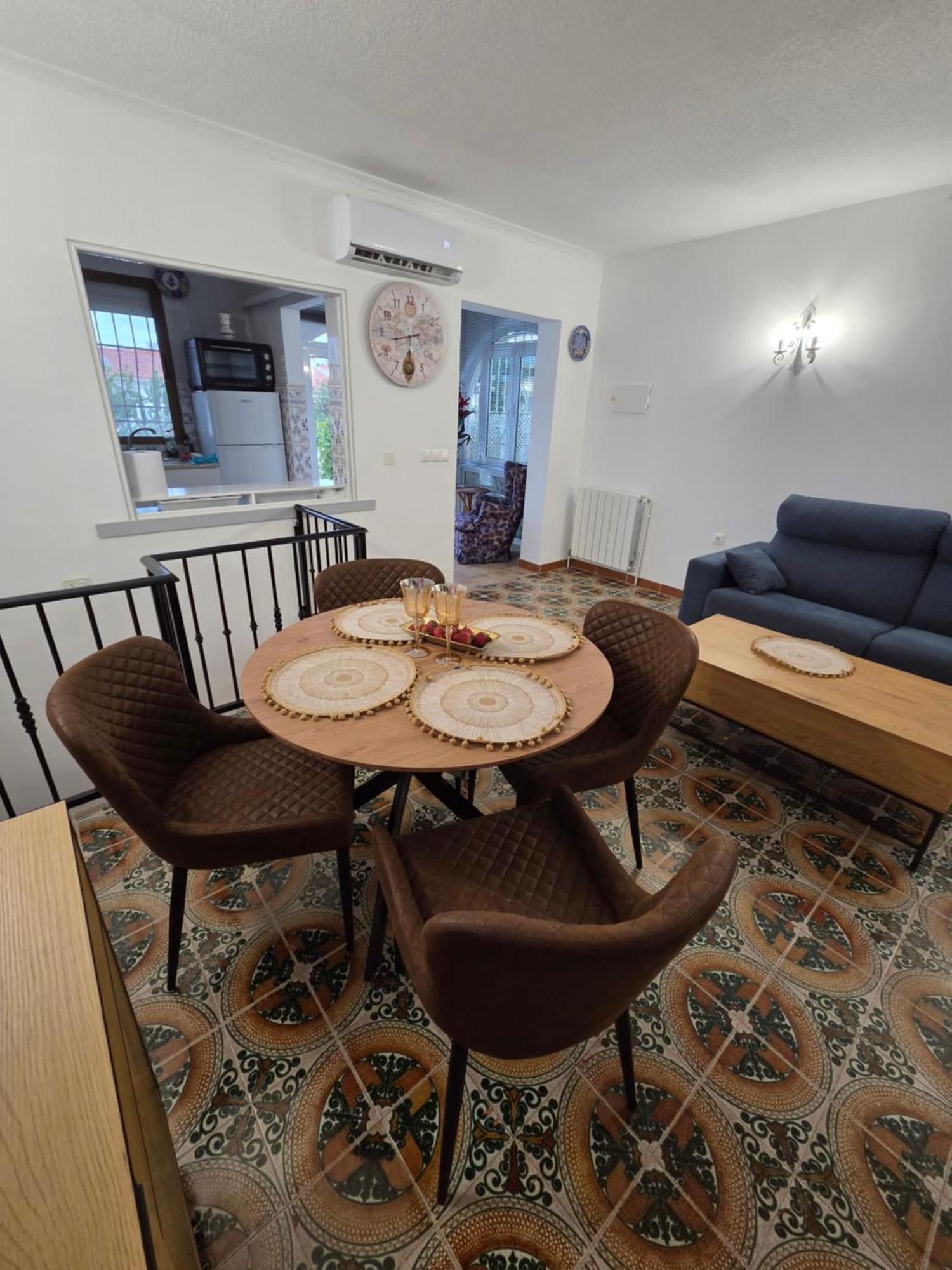 Holiday Apartments Torrevieja Exterior photo